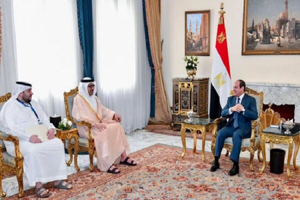 رایزنی رئیس جمهوری مصر با وزیر خارجه امارات