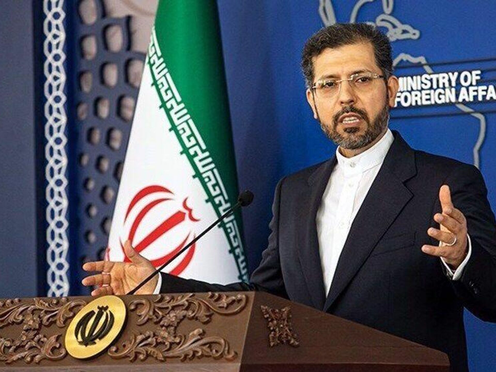 خطیب‌زاده: «لاوروف» به تهران سفر می‌کند/ واکنش به شایعه‌ استعفای «علی باقری»