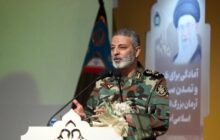 سرلشکر موسوی: راهِ آقاییِ ابدیِ ارتش تربیت افسران شایسته ظهور است / باید پر قدرت‌تر از همه وارد اجرای بیانیه گام دوم شویم