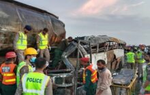 تصادف مرگبار در پاکستان ۲۰ کشته برجای گذاشت