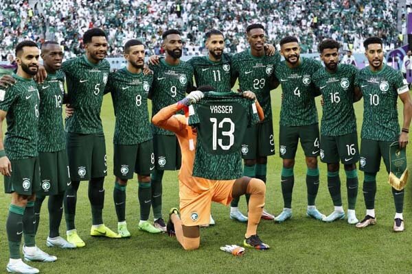 دردسرهای «رنار» برای دیدار با مکزیک/ وضعیت خطرناک تیم ملی عربستان