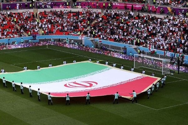 واکنش به درو از عقل  وزارت خارجه‌ آمریکا به‌ دستکاری پرچم ایران