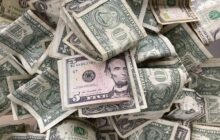 دولت روحانی قیمت دلار را ۶۳۰ درصد افزایش داد