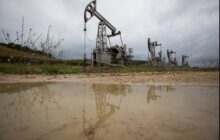 روسیه برای فروش نفت خود کف قیمت تعیین می کند