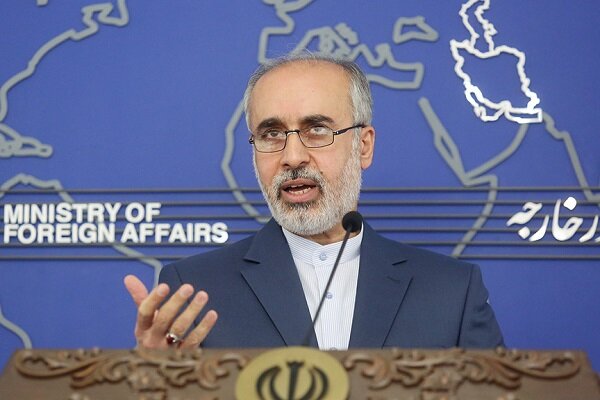 ایران از شنیدن خبر موانع تحصیلی برای بانوان افغانستانی متاثر است