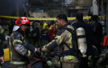 شهادت یک آتش‌نشان در آتش‌سوزیِ خیابان بهارِ تهران + عکس