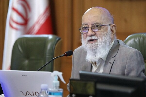 اطمینان رئیس شورای شهر تهران از عدم افزایش بسیار کرایه‌ها
