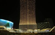 بزرگترین سقف نوری در میدان ولی‌عصر (عج) اجرا شد