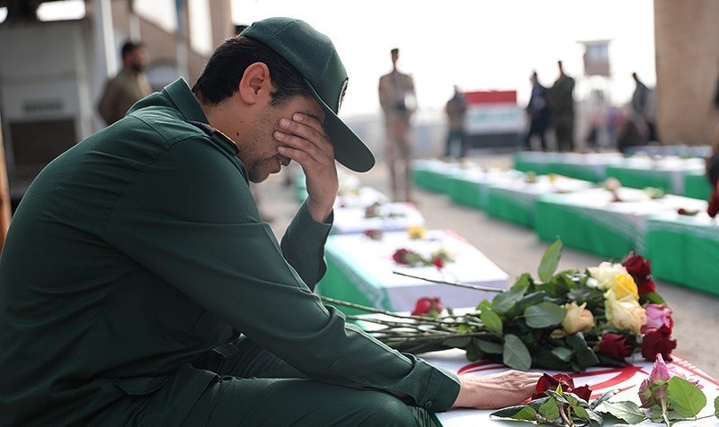 گزارش تصویری| ورود پیکر مطهر ۷۱ شهید به خاک ایران