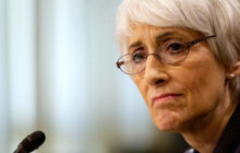 شرمن: پوتین به شکلی مدیریت شده ناتو را تهدید می‌کند!