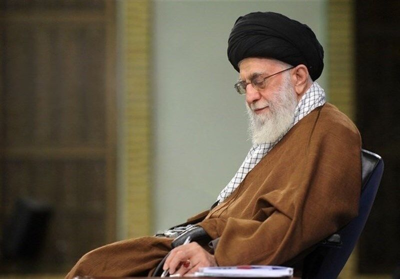 پیام رهبر انقلاب به یادواره‌ ۲۴۰۰ شهید بخش کن تهران