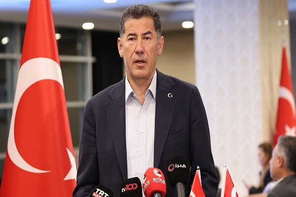 «سینان اوغان» از «اردوغان» حمایت کرد