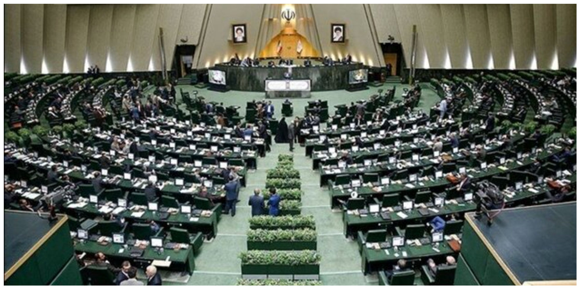 جلسات مجلس برای بررسی بودجه هر روز در سه‌شیفت برگزار می‌شود