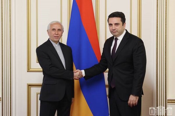 رئیس پارلمان ارمنستان: ایران شریک ویژه ایروان بوده و خواهد ماند