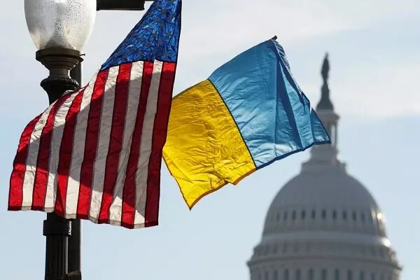 بسته‌های کمکی نظامی و کشاورزی آمریکا به اوکراین