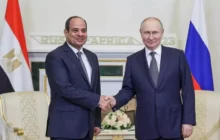 دیدار و گفتگوی رئیس جمهور مصر با پوتین در روسیه