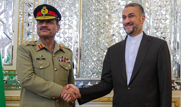 فرمانده ارتش پاکستان: در همکاری با ایران در مبارزه با تروریسم جدی هستیم