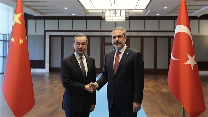 وزیر خارجه ترکیه با همتایان چینی و آمریکایی خود رایزنی کرد
