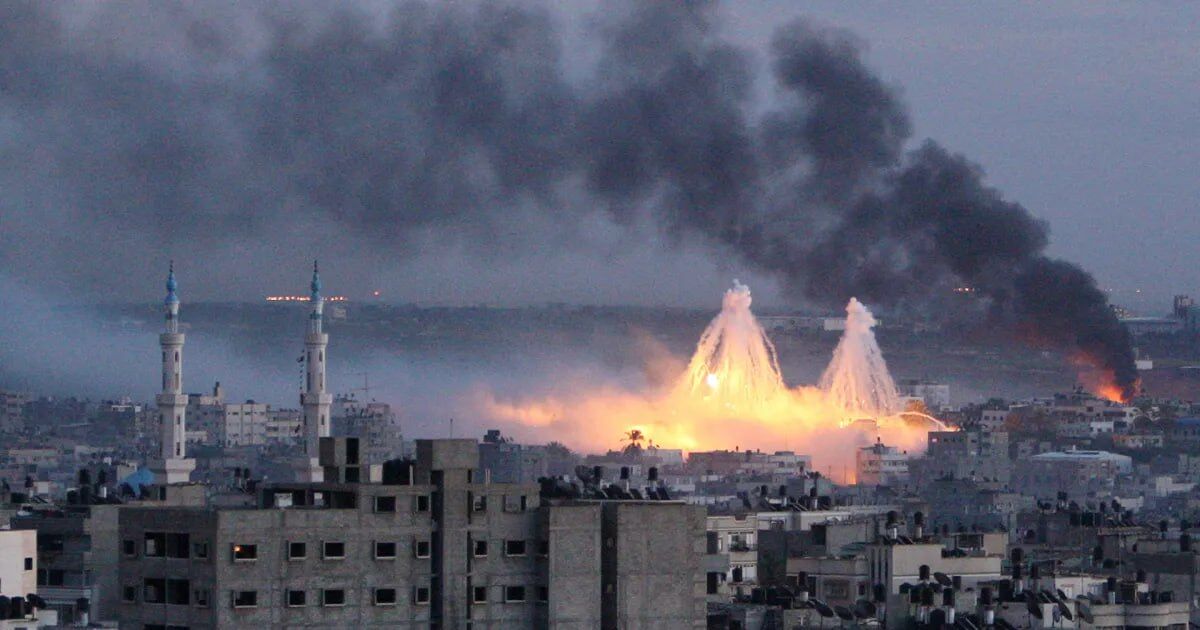 اعتراف وزیر جنگ رژیم صهیونیستی به جنایات گسترده: ۱۰ هزار بمب و موشک بر سر غزه ریختیم