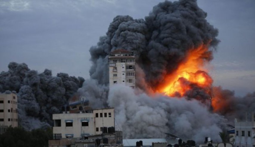 بمباران منازل ساکنان غزه و برجای ماندن ده‌ها شهید