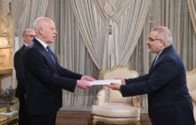 سفیر ایران استوارنامه خود را تقدیم رییس‌جمهور تونس کرد