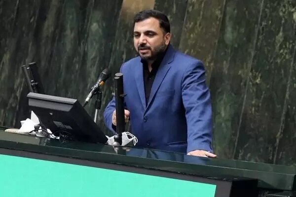 وزیر ارتباطات به کمیسیون صنایع مجلس می رود
