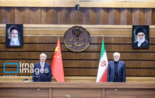 تاکید ایران و چین بر تاثیر توسعه همکاری های دو کشور