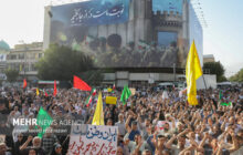 تجمع مردم تهران برای تقدیر از نیروهای مسلح