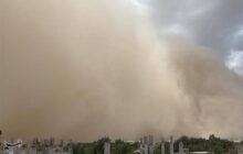 طوفان گردوخاک ادارات سیستان را به تعطیلی کشاند