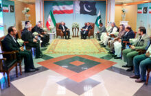 ایران و پاکستان ۱۲ تفاهمنامه همکاری امضا کردند
