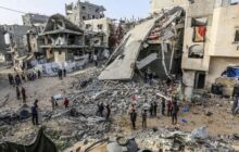 مقاومت ساکنان شهر غزه در میان بمباران و قحطی: مرگ را به آوارگی ترجیح می‌دهیم