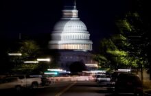 تعطیلی دولت آمریکا در پی شکست در دستیابی به توافق بر سر بودجه