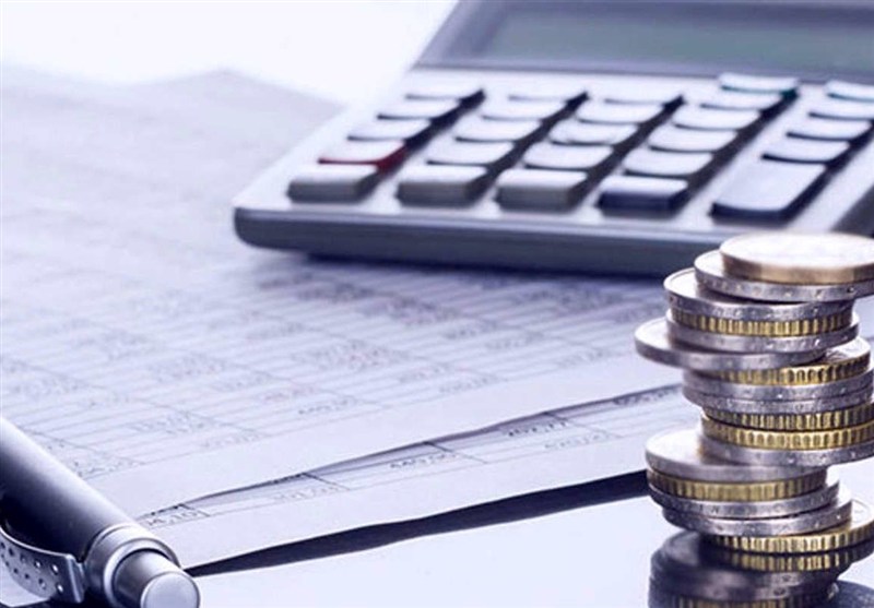 با توجه به عدد اعلام شده یارانه بگیران دهک چهارم تا نهم که در آبان ماه از سوی وزارت کار اعلام شد، 438 هزار نفر دیگر از فهرست یارانه بگیران حذف شدند.