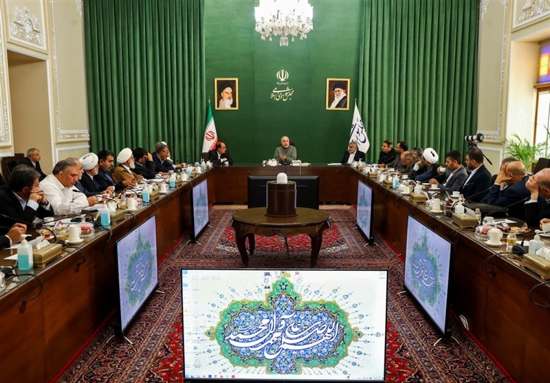 قالیباف: اولویت مجلس، تأمین معیشت بر اساس برنامه هفتم است