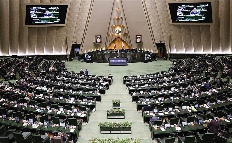 گزارش|از تعیین سقف کیفری برای مهریه تا تذکر اقتصادی به پزشکیان