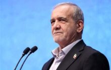 رئیس‌جمهور: آن‌چه را می‌نویسیم، عمل می‌کنیم/ قرارگرفتن مردم مقابل حاکمیت تلاش بیهوده دشمنان بود