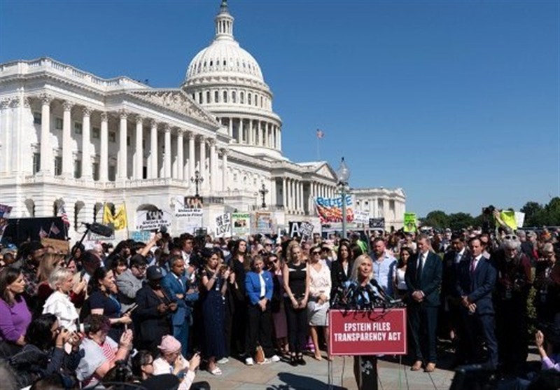 قربانیان پرونده اپستین خواستار پاسخگوکردن دادگستری آمریکا شدند