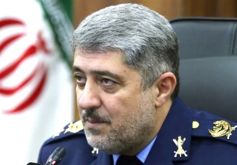فرمانده نیروی هوایی ارتش: دفاع از کشور وظیفه مشترک همه ما ایرانیان است