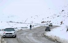 بارش برف در محورهای شمالی و ترافیک سنگین در محور هراز