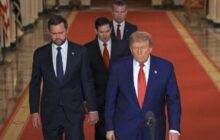 واکنش ترامپ به استقرار ناوگان آمریکایی در مرز ایران/ تهران می‌خواهد با من توافق کند!