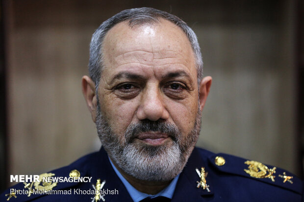 وزیر دفاع: برای مقابله با تهدیدات، شگفتانه خواهیم داشت