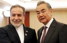 وانگ یی به عراقچی: پکن مخالف تهدید توسل به زور در روابط بین‌الملل است