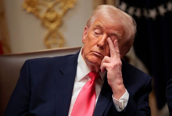 ترامپ سکته کرده است!