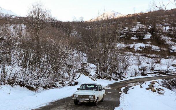 ترافیک سنگین در هراز و آزادراه قزوین ـ‌کرج/ بارش برف‌وباران در جاده‌ها