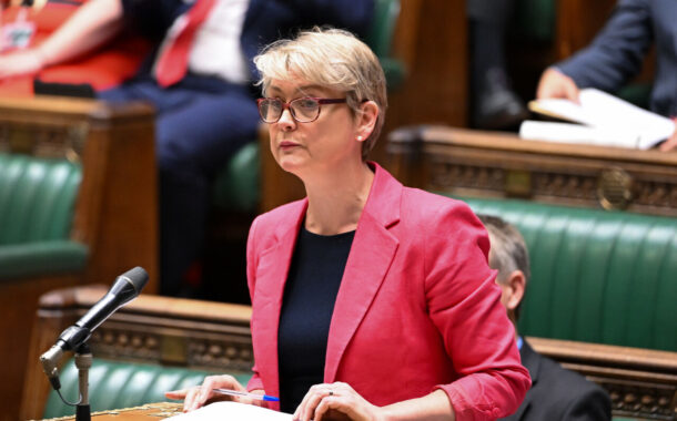 ادعاهای تکراری لندن علیه برنامه هستهای ایران همزمان با اعلام حمایت از مذاکرات