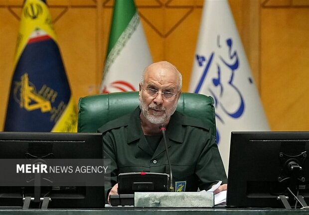 قالیباف: ارتش‌های اروپایی تروریست محسوب می‌شوند