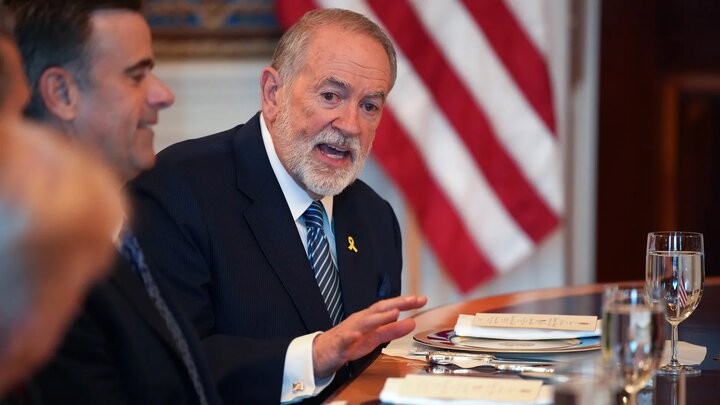 «مایک هاکبی» و بازتولید گفتمان اشغال در قرن بیست‌ویکم