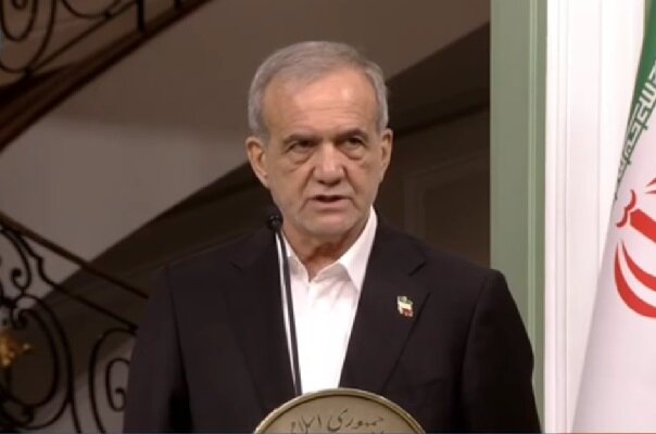 پزشکیان: راه دیپلماسی را براساس جهت‌گیری رهبری پیش گرفته‌ایم/اعتراض، نعمت است