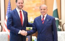 شریف در دیدار با ونس: مشتاق به تسهیل طرفین مذاکرات به سوی صلح پایدار هستیم