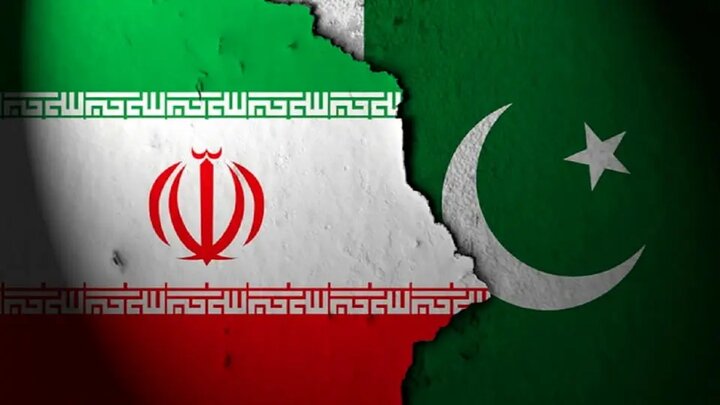 پاکستان ۶ مسیر زمینی به سوی ایران باز کرد؛ چگونه محاصره هرمز شکسته شد